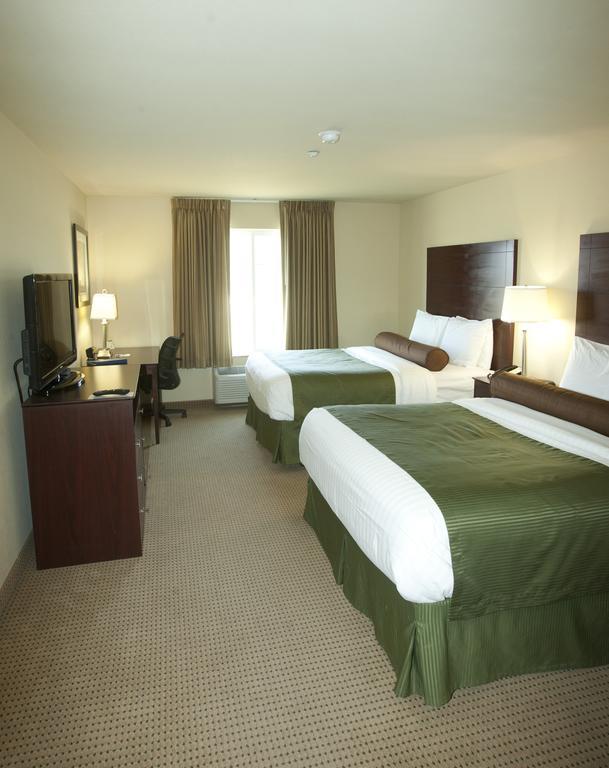 Cobblestone Inn & Suites - Langdon Bagian luar foto