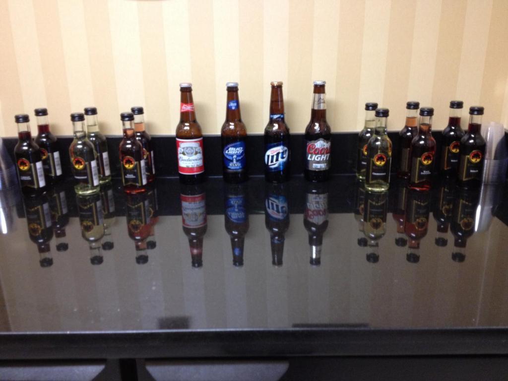 Cobblestone Inn & Suites - Langdon Bagian luar foto