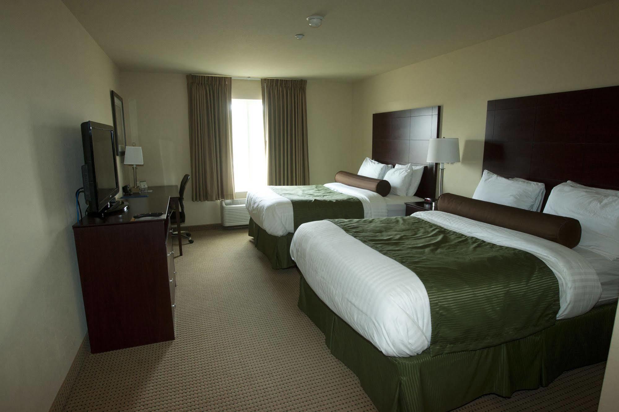 Cobblestone Inn & Suites - Langdon Bagian luar foto